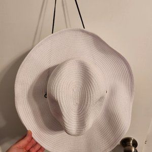 SCALA COLLECTION WOMEN'S WHITE SUN HAT
